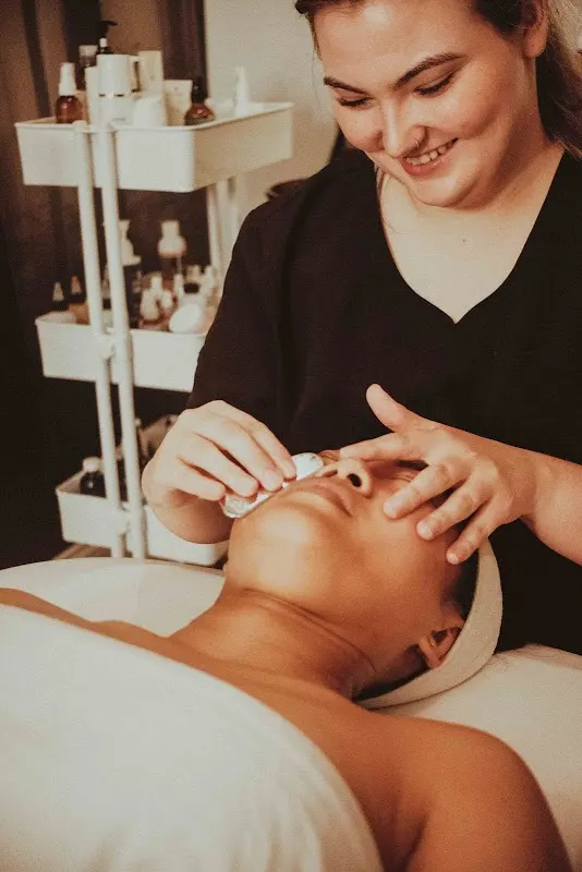 Dandle Spa & Skincare — Spa in Chattanooga